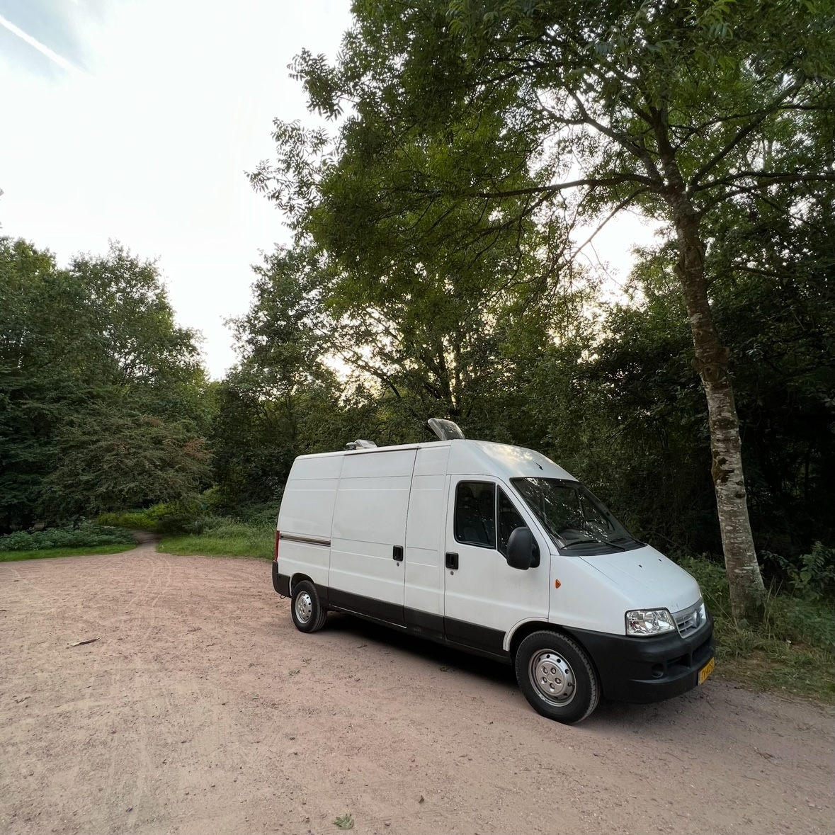 Tussenschot verwijderen Fiat Ducato. Mag dat?