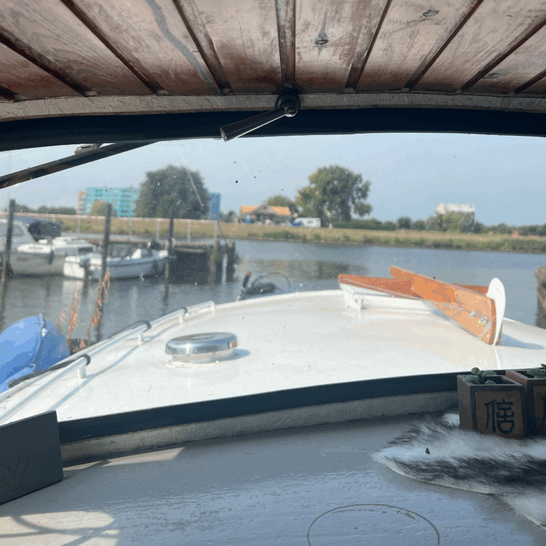Hoe lang mag je op een boot wonen?