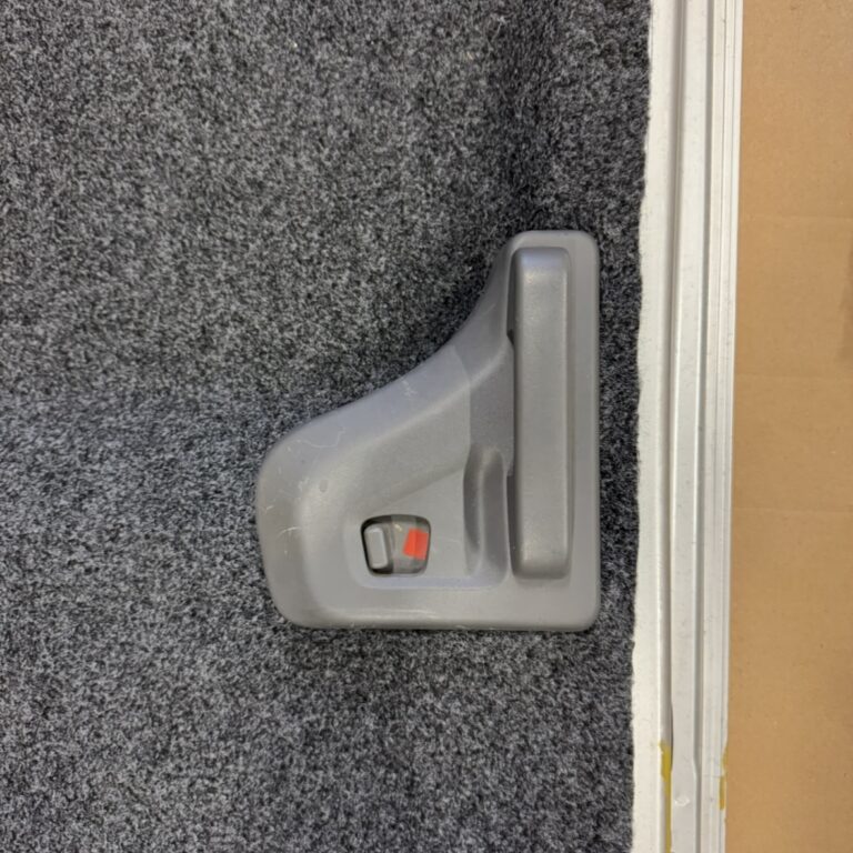 Toilet in een Nissan NV200: waar laat je dat?
